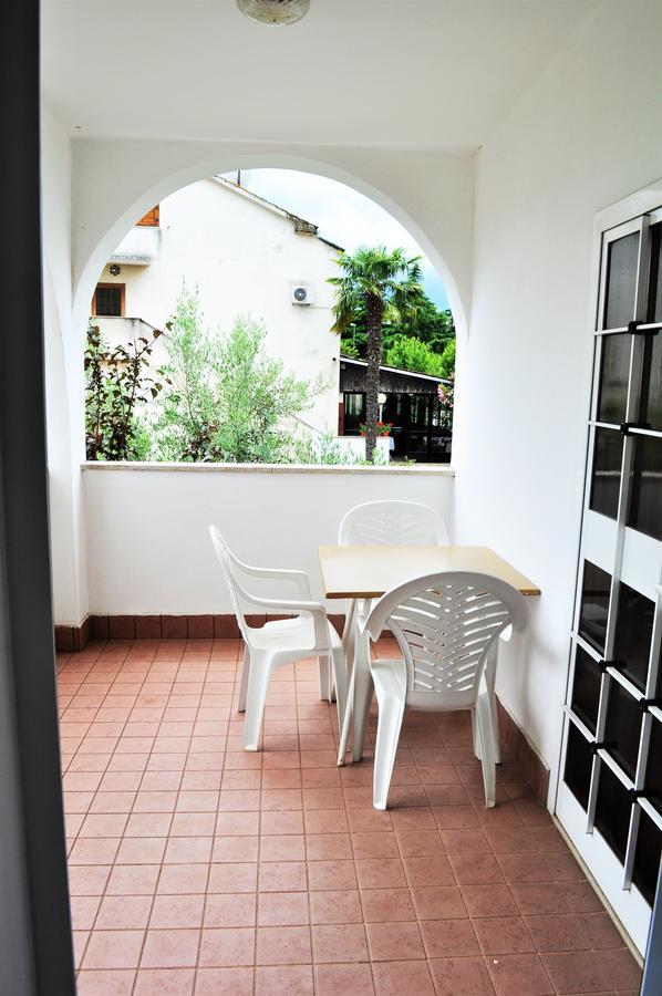 Tri Srca Apartments & Rooms Фунтана Екстериор снимка