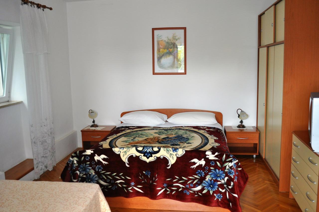 Tri Srca Apartments & Rooms Фунтана Екстериор снимка